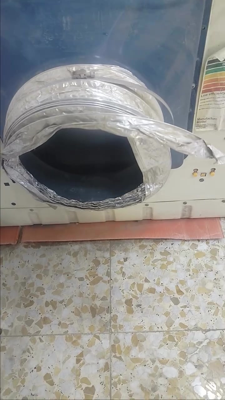 للبيع
كنفيره نوع تريبو 
حجم كبير / ثلاث ساعات/ نظيفة 
سعر 80 الف
مبردة 2/5 الأصلي 
سرعتين / اقتصادية / نظيفة
سعر 160 الف 
للاتصال *********** بغداد
