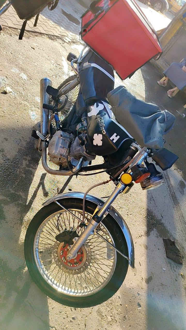 سلام عليكم
دراجه تايكر 4 كير موديل 22
دراجه كهربائيات كامل شغال 
محرك مفتوح عل ايدي مبدل بي فقط لاستيك ولف 
دراجه كامله مكمله كل نقص مابيها 
سعر 300 وبيها مجال شراي تعال خاص مو شراي اعبر المنشور


**إذا كنت صاحب هذا الإعلان وتريد حذفه لأي سبب، رجاءا أرسل رسالة إلى الدعم الفني**