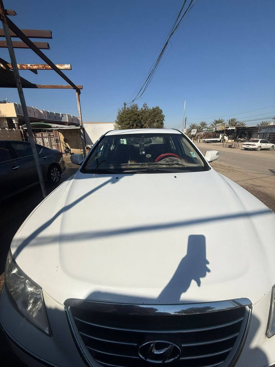 سوناتا خليجي ٢٠١١
رقم بغداد 
محرك ٢٤٠٠
فول مواصفات
جاملغ عكس السائق مرشوش فقط لا غير 
منظومة غاز جديدة 
السعر  140$ . وبيها مجال بسيط
سنوية 2030
رقم الهاتف 
*********** الاثير 
*********** كورك
