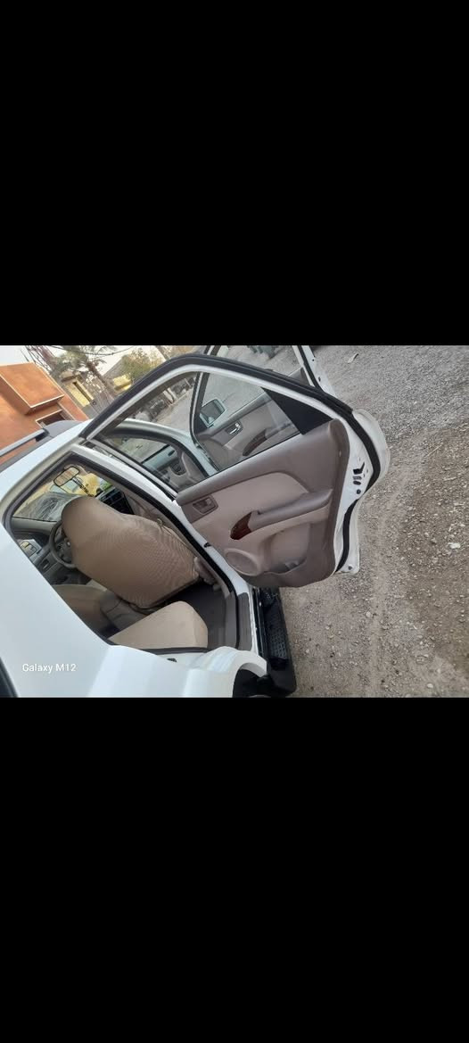 السلام عليكم كيا سبورتج موديل 2009
خليجي مكينه2000 بيهه بارد كد شبر بالجاملغ الأمامي الأيمن 
السعر:120 وبيهه مجال بسيط
للأستفسار : ***********
