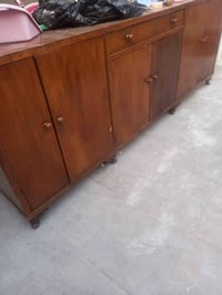 بوفيه • السريدات بغداد • للبيع