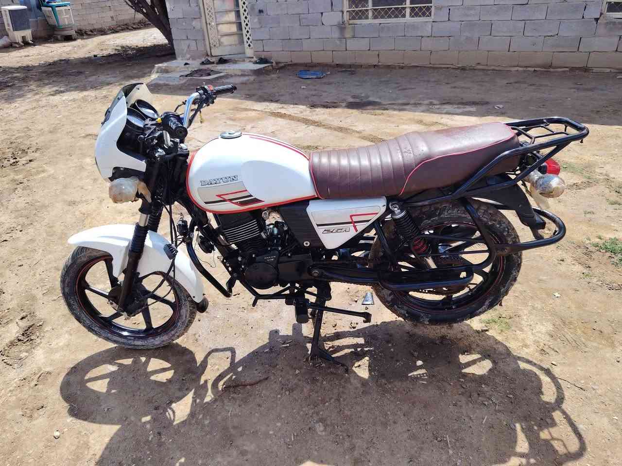 السلام عليكم دراجه دايوان للبيع موديل 2022 اوراق اصولي كفاله كفاله سعرها 1350 وبيه مجال لشرايه مكاني ناصريه قضاء النصر رقمي هاذه ***********
