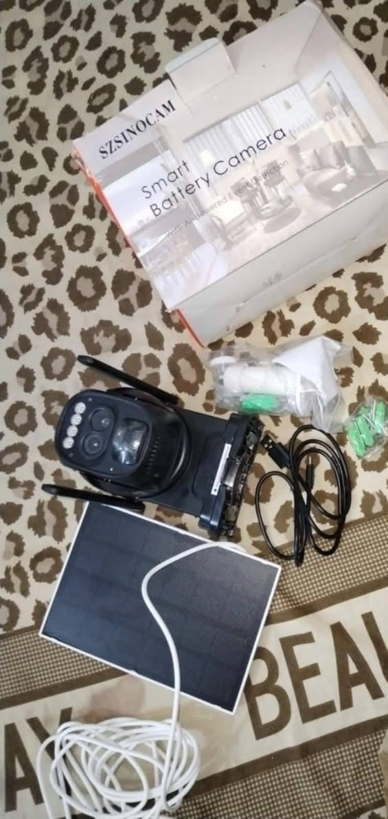 كاميرات طاقة شمسية واي فاي
توفرت كاميرات مراقبة خارجية تعمل على الطاقة الشمسية واي فاي بدون دوخة الوايرات والهوسة مالتهن دقة عالية تصوير واضح ليلي نهاري صوت وصورة تحكم كامل ٣٦٠ درجة امكانية التحدث عبر الكاميرا ارسال اشعارات بالحركة وتتبع الاشخاص وهواي ميزات اخرى وبأنسب الاسعار الكمية محدودة للحجز الخاص مفتوح او الاتصال على ***********
