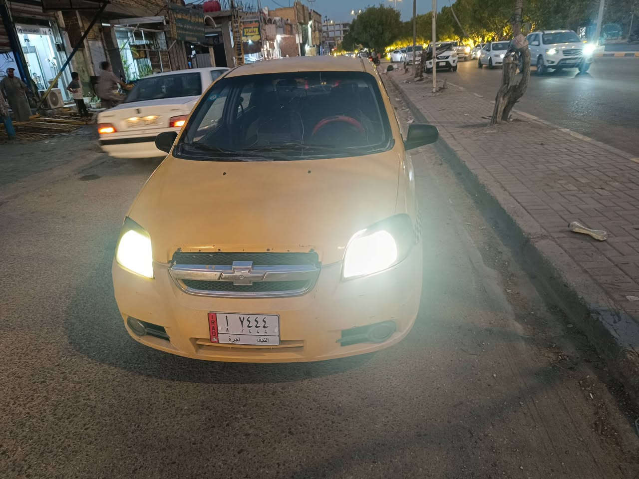 سلام عليكم شباب افيو موديل 9مفتوح 37بيه مجال *********** نجف حي الشرطه
