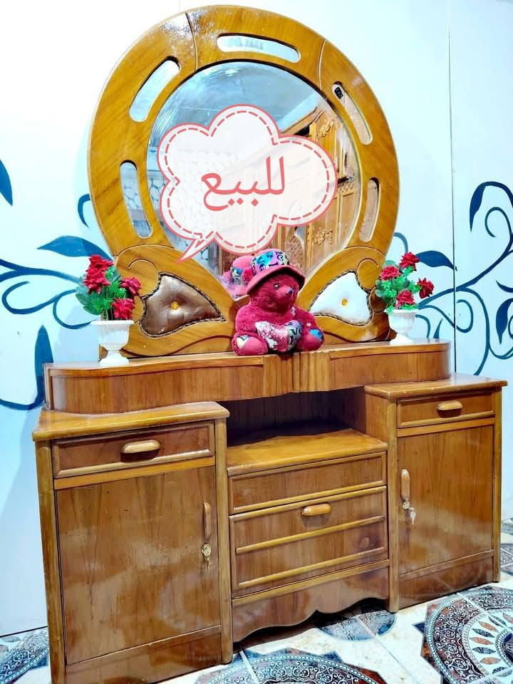 غرفه نضافتهه ١٠٠/١٠٠ مستعجل عله بيعتهه
جلبيه قرب جامع محمد الباقر ***********
