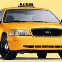 محتاج سيارة اصعد بيها سائق الي عنده لا يقصر صاحب عائله وعندي ايجار  07...