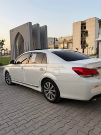 أفالون • ٢٠١١ • V6