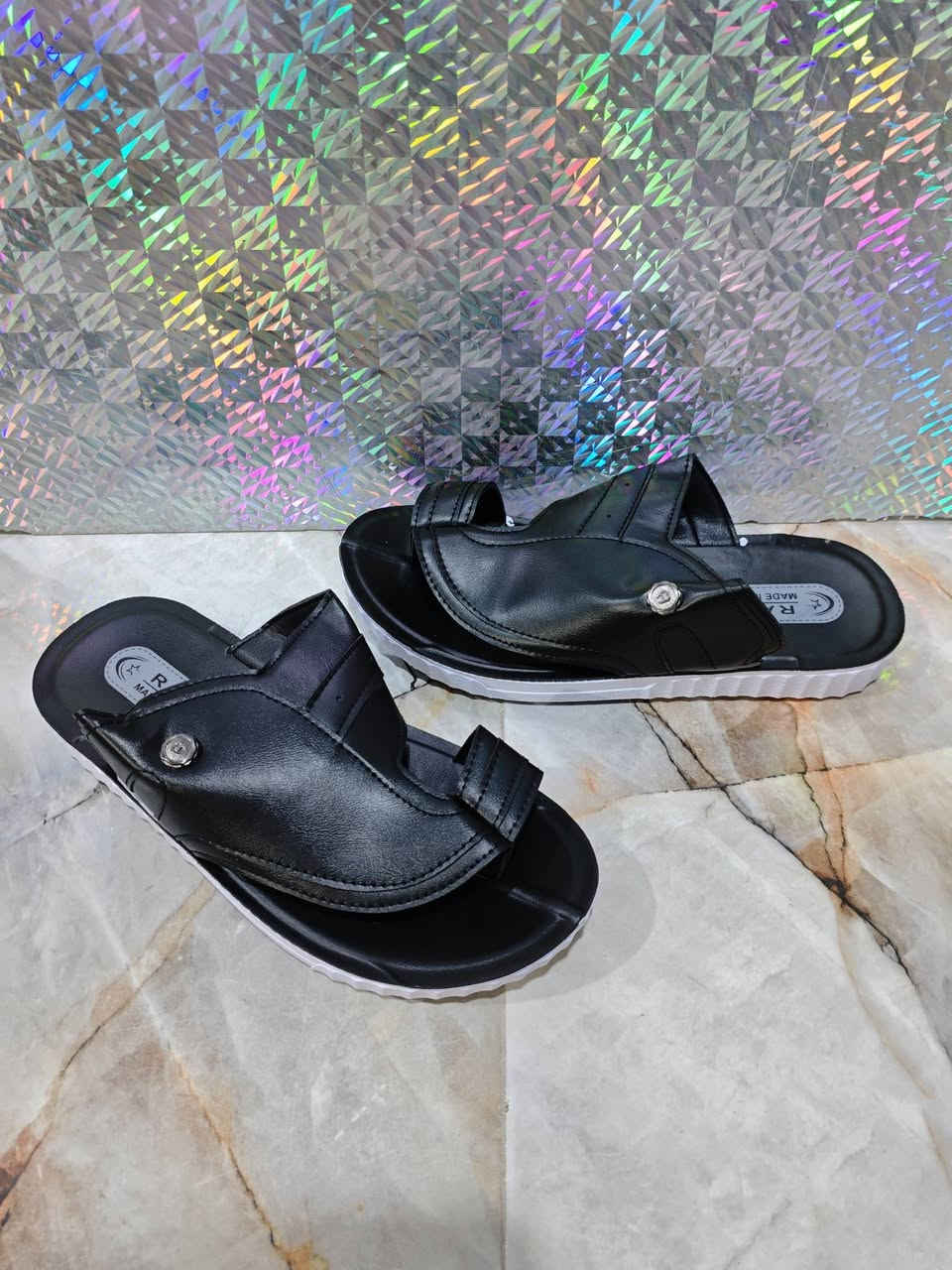 🎳 شحاطه رجالي عالية نوعية ممتازه🍃 "
🎳 السعر 6 الاف دينــــــــــار 〽️💲"
🎳 القياسات /40/41/42/43/44/45/❕🖋️"
🎳 العنوان الأجبيرية الثانية مقابل الشهداء مجاور ناجي ابو الشربت 🍹🍇"
🎳 تتوفر خدمة توصيل ✅ 🛵


**إذا كنت صاحب هذا الإعلان وتريد حذفه لأي سبب، رجاءا أرسل رسالة إلى الدعم الفني**