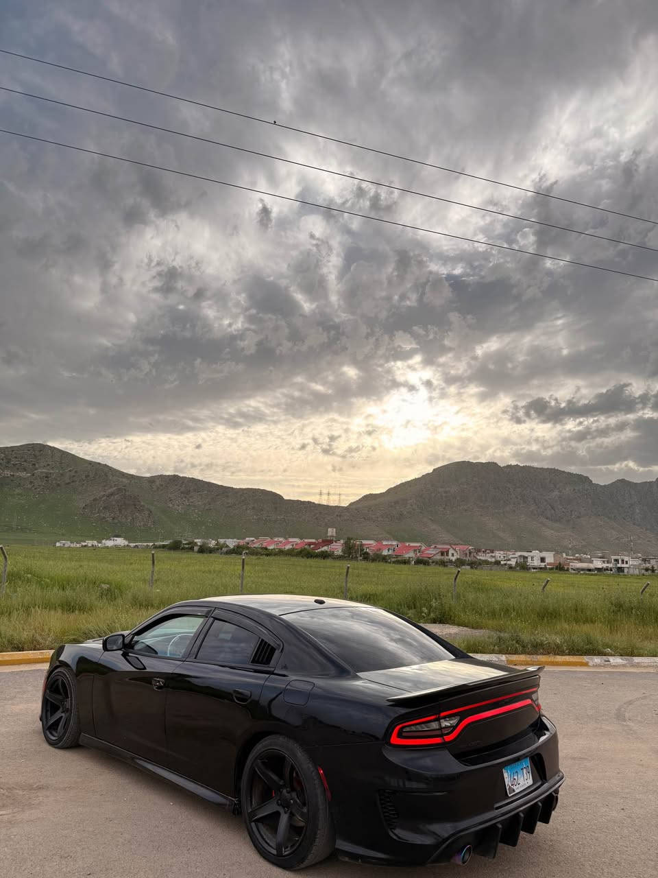 Dodge charger 2016 
ڕێک بڕۆ کۆدی بکە✅
گێڕ و مەکینە بەشەرت
کامل کراوە بە SRT✅
کامل مەسرەف و جوانکاری بۆ کراوە  
ڕەقەم تەلەفۆن:*********** رانية, السليمانية
