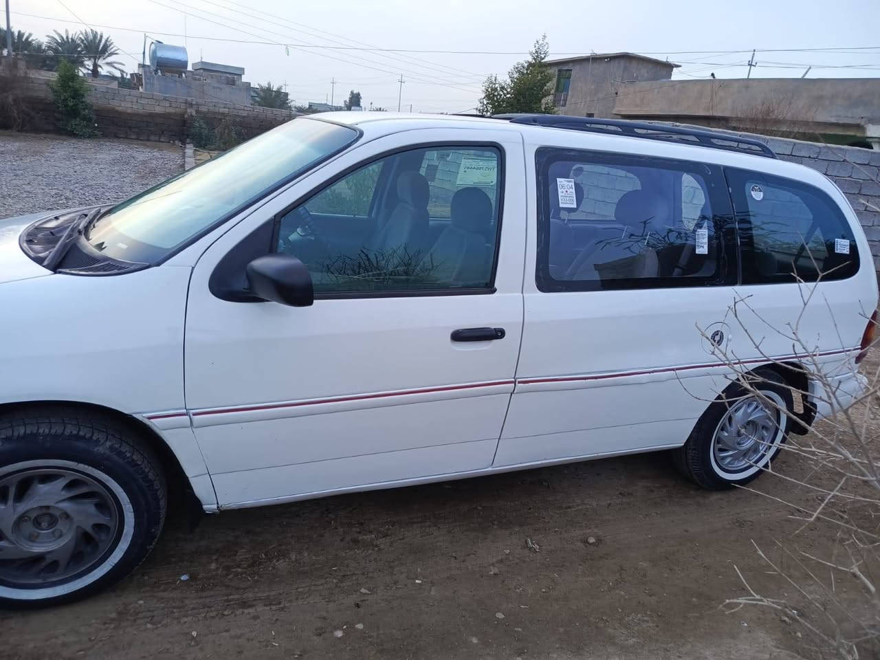 السلام عليكم
سياره للبيع او مراوس واذا اكو مكصوص 
فورد 7راكب
رقم نينوى تحويل وكاله
محرك وكير كامري ابو الجفه شرط شرط
تايرات جدد
كهربائيات شغاله وجاهزه
صدر الكدام شوي تعبان
مصبوغه حزام بدون حادث وبدون معجون
 سياره جاهزه اترايك للبصره شرط
السعر 35 وبي مجال قليل
اتصال او واتساب ***********
