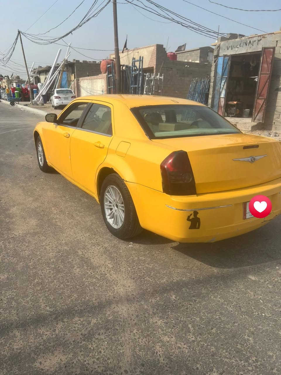 السلام عليكم. موديل 2009. مكفوله. مكينه. جديده. كير جديد. حداده. نظيفة تخم. تاير.  سياره. جاهزه. السعر 80 وبيهة. مجال. سنويه ما منتهيه عنوان بصره  للاستفسار ***********
