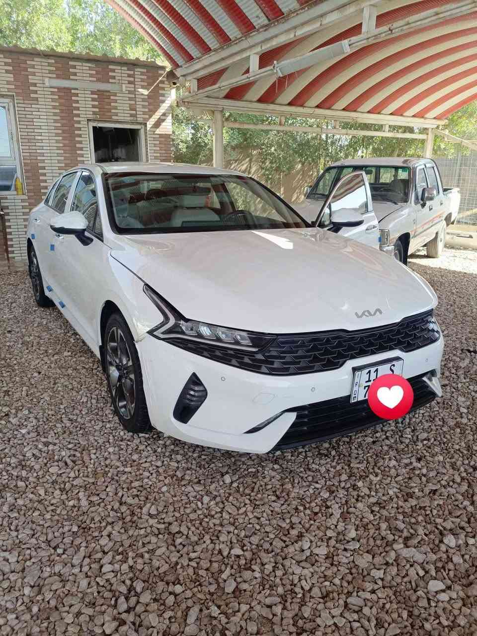 سياره كي فايف خليجي للبيع مستعجل موديل 2022 مواصفات 23  ماشيه60الف بيها ملاحظه جوه دعامه الخلفيه الاستفسار اتصل على رقم *********** للعلم سياره سبير منازل
(السعر 195 وبيها مجال )
مكاني الديوانية قضاء الحمزة الشرقي
