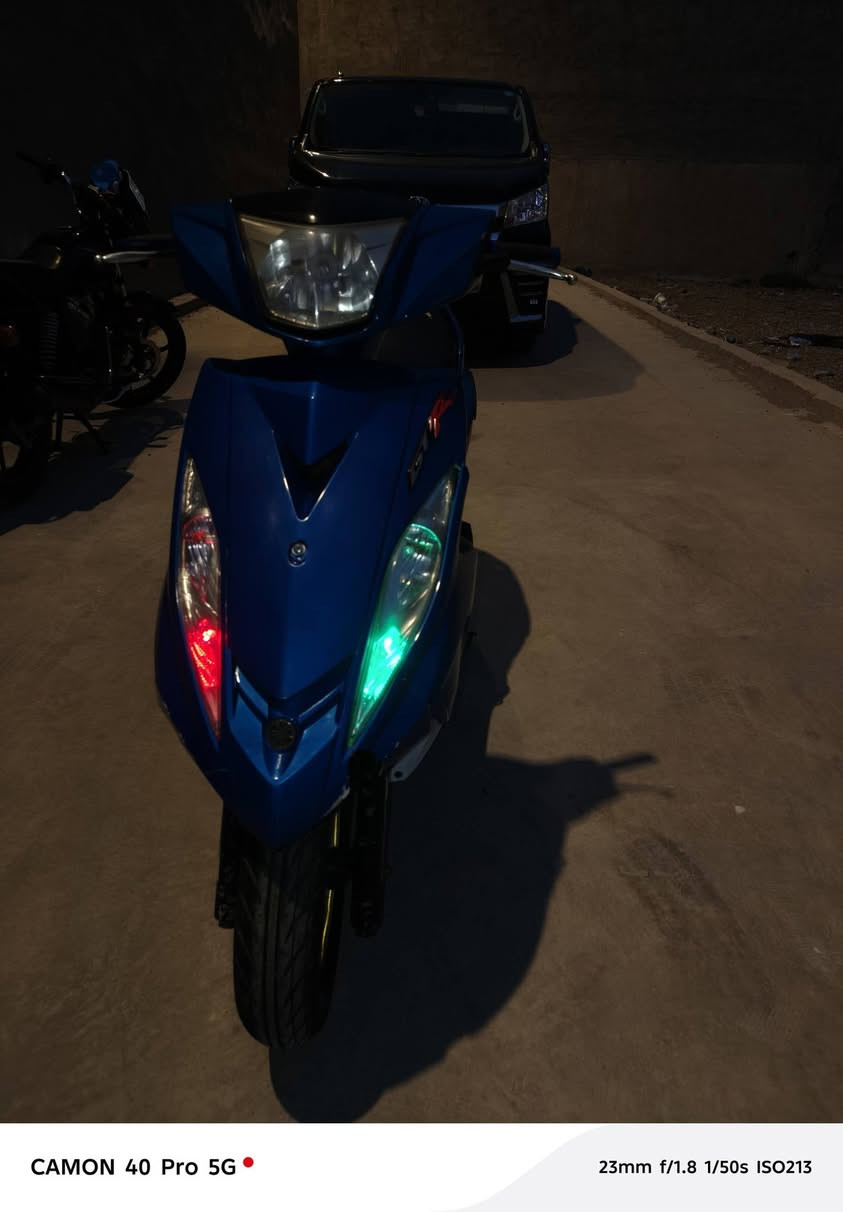 سلام عليكم دراجه جيتي آر للبيع دراجه مكفولة كفاله عامه مابيهة أي نقص دراجه نوزل مكينه بلاديه جيب وياك ألف فيتر وافحص الكهربائيات كلهة شغاله نكره سلف بكل وقت الدراجه شلعه ومعدل
***********
***********
