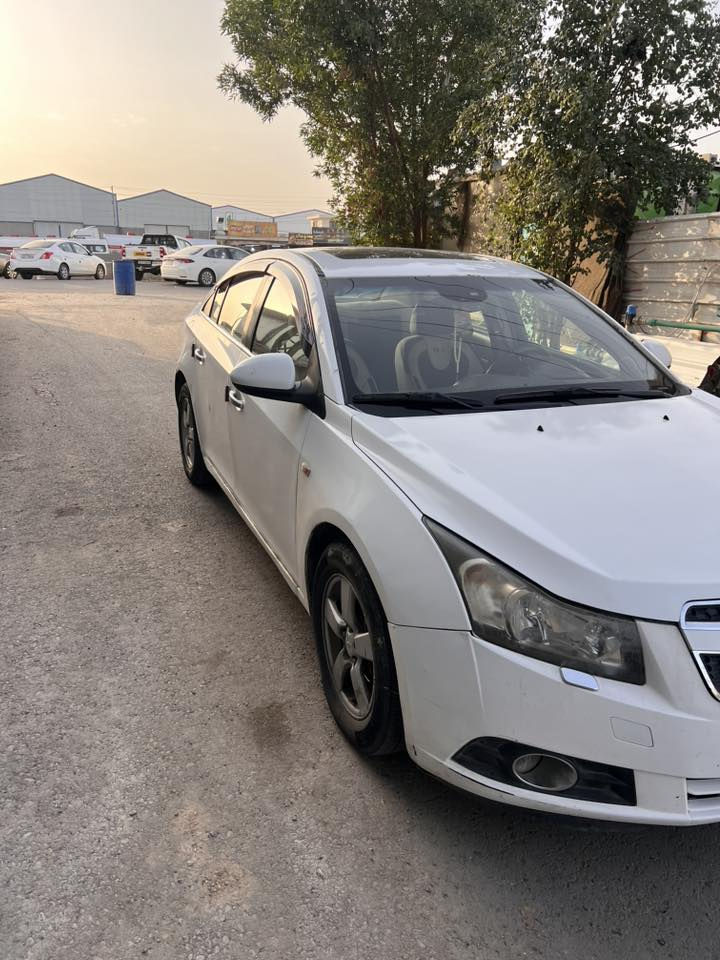 السلام عليكم بيع مستعجل شوفرليت كروز 2010
خليجي محرك 1800 مسويلها ادامة كامله نوزلات جديده بلكات جديده عبوة فيت بم كامله جديده تخم تاير جديد رقم نجف مشروع وطني ابيع كوم حديد اكفلك محرك وكير فقط مكانها بغداد سعرها جوا السوك 50$ قفل من الاخير ترايها وين ميعجبك 
للاستفسار *********** واتساب فقط
