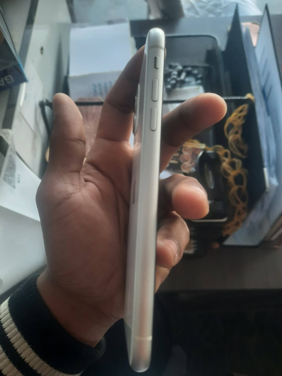 ايفون11عادي جهاز نضيف ممبدل بي شي نضافه٩٩% ممفتوح
باتري ٧٥بدون ضرف شرط 
ذاكره ١٢٨
سعر ٢٩٠ بي مجال بسيط


**إذا كنت صاحب هذا الإعلان وتريد حذفه لأي سبب، رجاءا أرسل رسالة إلى الدعم الفني**