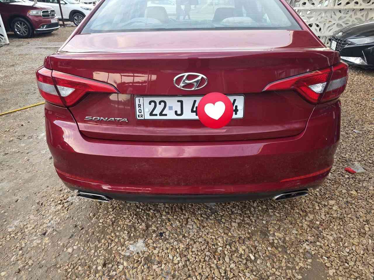 سوناتا خليجي 16 ماشيه 95 الف مكينه 2400 دوش مامفتوحه 
المواصفات الشركة العامه رقم اربيل بسمي تحويل وكاله جاهز سنويه 30 .....  السياره موجوده في الديوانية 

بيه بعض الملاحظات بسيطه  .... السعر  140 وبيها مجال بسيط 

***********......
