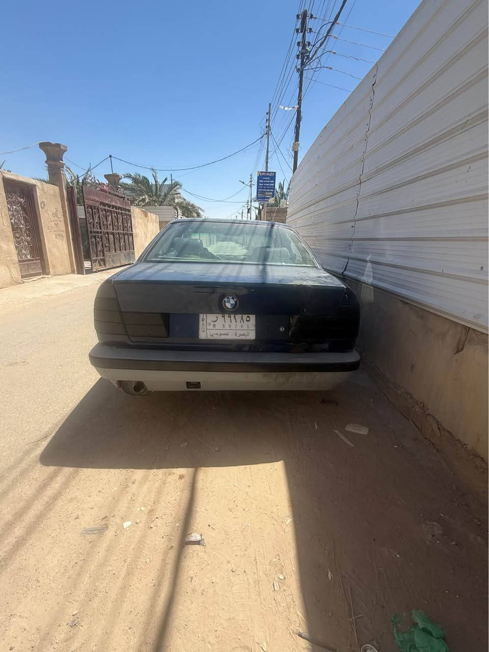 Bm 520
السياره محورا بطه
سنويه منتهيه 
المكينه تبخر ابيعهه كايمه
سعر السياره 20 وبي مجال بسيط 
عليهه غرامه 100 الاف ينزل من السعر
السياره تشتغل كير مضبوط 
بيهه مشكله بل قاعدا مال الفيوزات 
شادلهه فان جديد 
وباتري جديد 
والايت العالي زنون اصلي 
علواني بصره ابو الخصيب
للستفسار
*********** ابو الخصيب, البصرة
