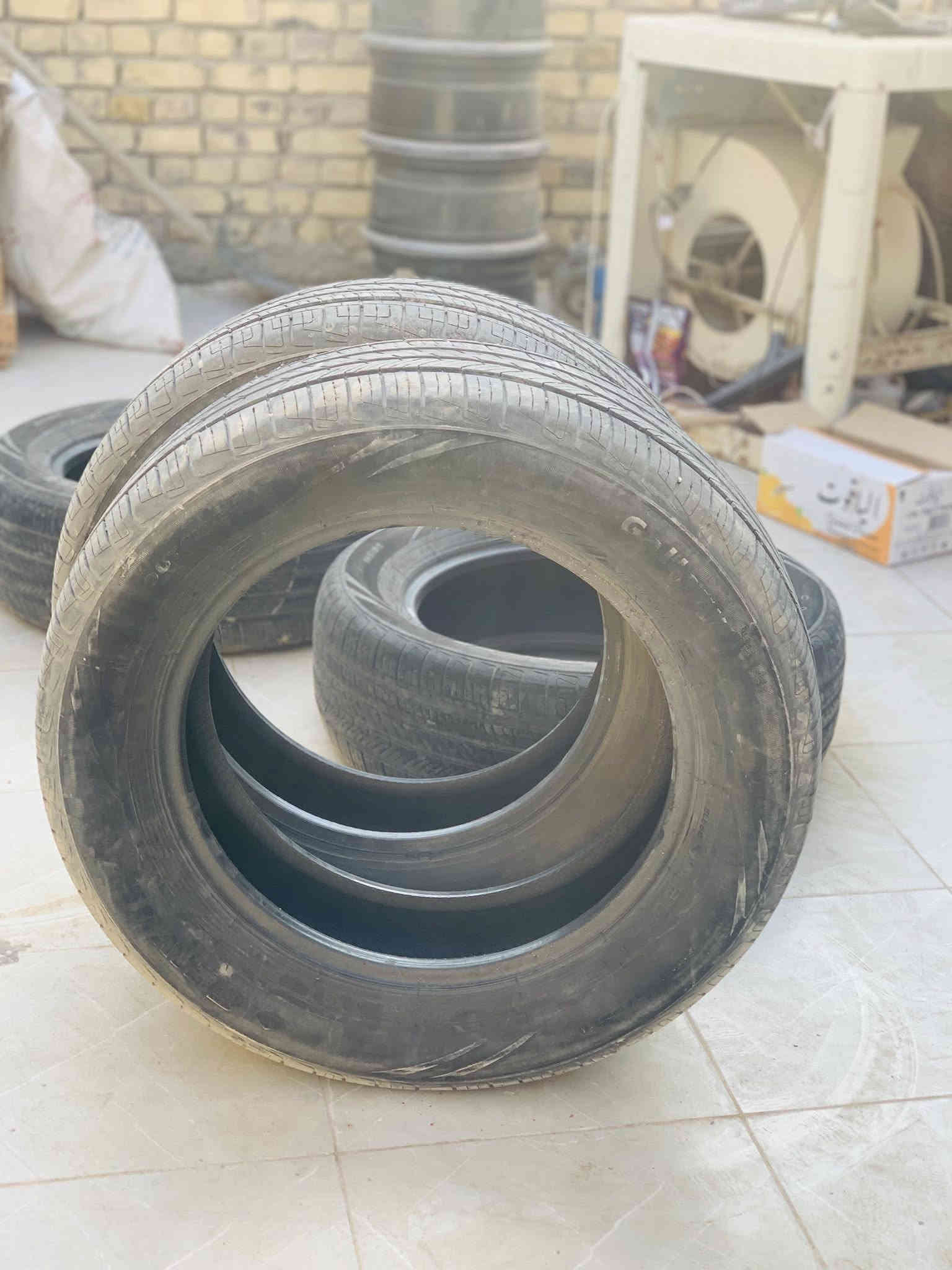 السلام عليكم للبيع وياله نوع رياضي حجم ١٨ مع التايرات سعر 150الف وبيهن مجال للطيبين 

الرقم الهاتف ***********
