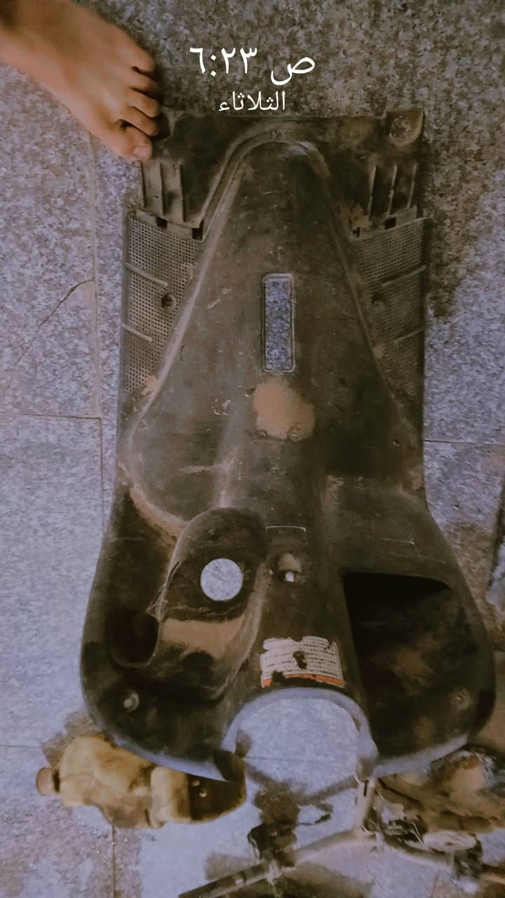 السلام عليكم كفرات عصفورية اصلي للبيع  تانكي بانزين وجنطة وسكان ودبة دهن بسعر مناسب جداً  قيم  واخذ. العنوان ناصرية مركز الرقم ***********
