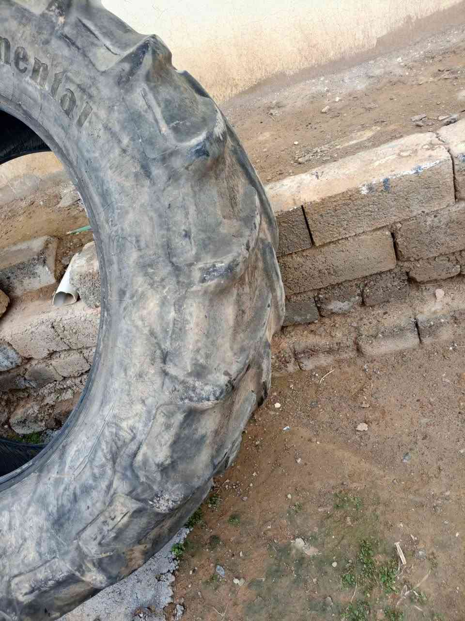 السلام عليكم
للبيع جوز تايرات حجم ٣٨ على ٢٠
نضاف ... العنوان الموصل القياره
الاستفسار اكثر الاتصال على 
***********
