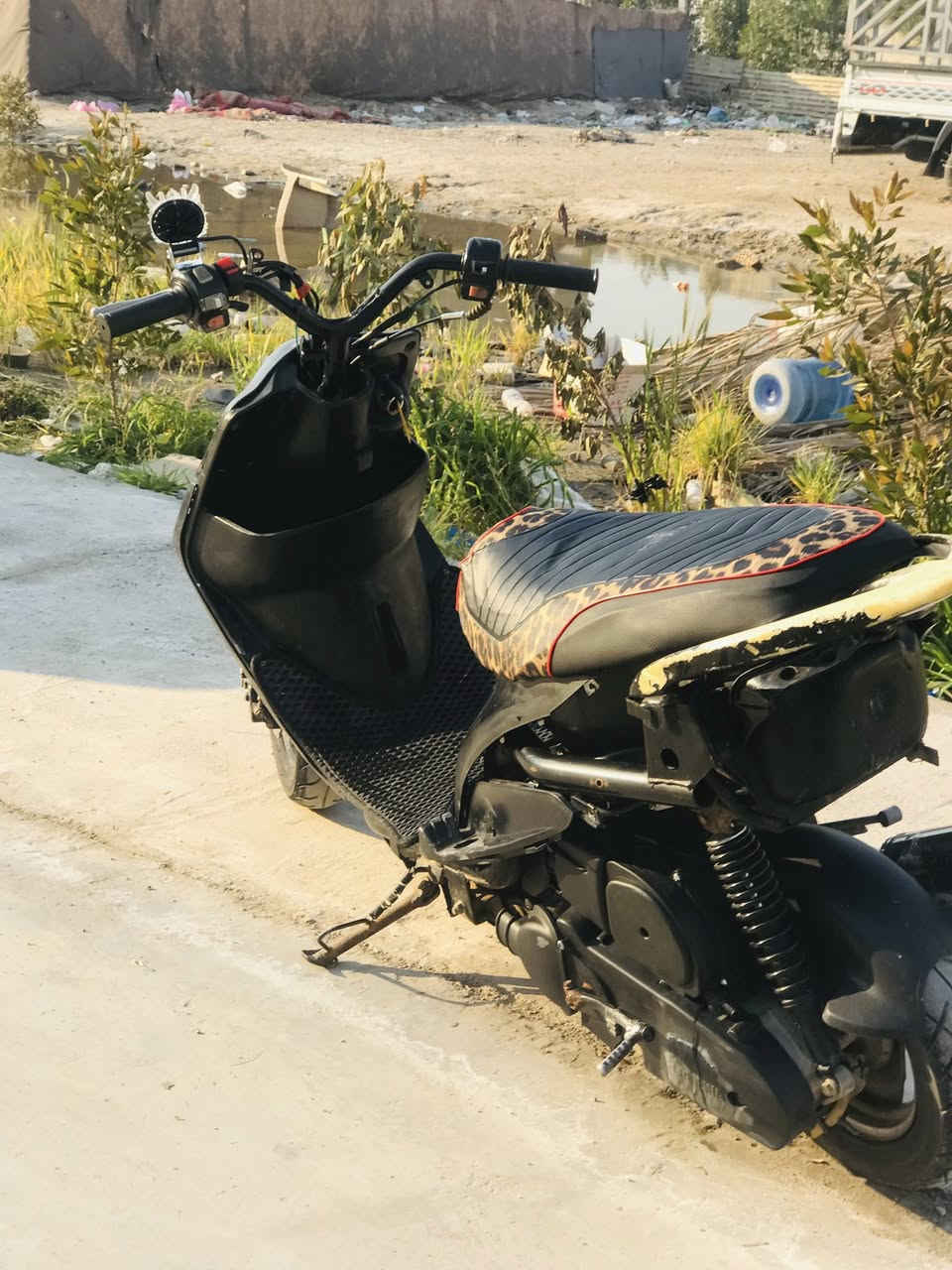 سلام عليكم ماكس البيع مال العب بوشه 55 صرنصه رياضي شيال صلي دبلات كشن رياضي المكان واسط قضاء النعمانيه السعر 375 وبيه مجال بسيط تصال عله هاذه رقم ***********
