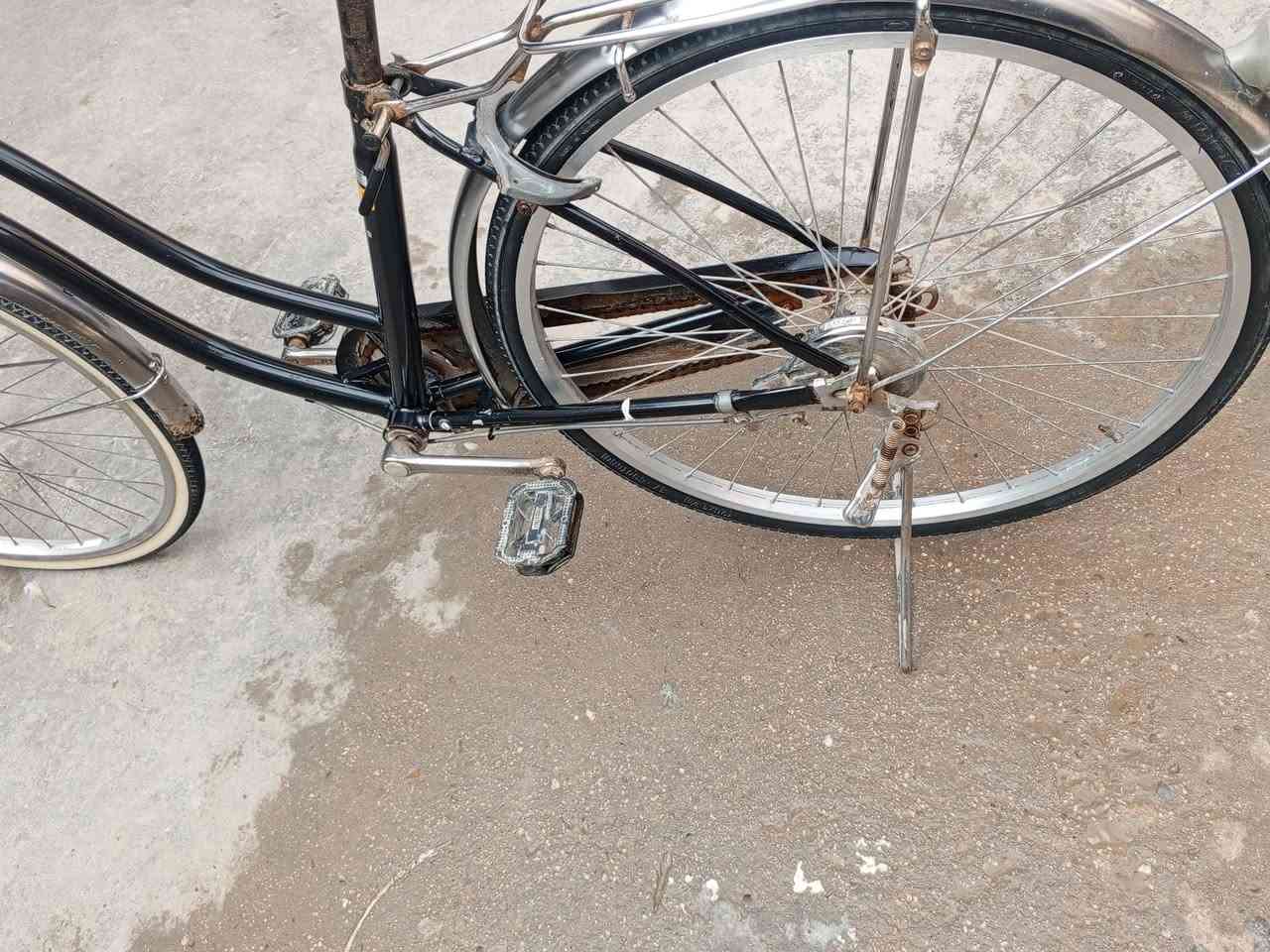 بايسكل بناتي حجم 26 نوع بطه البايسكل جاهز ما عدا سرج الدوشمه وبس سعر 75 وبي مجال قليلم ومراوس حسب القناعه المكان بغداد مدينه الصدر وراء سوق الداخل الشراي رحمه على والديكم المو شراي لا يراسل


**إذا كنت صاحب هذا الإعلان وتريد حذفه لأي سبب، رجاءا أرسل رسالة إلى الدعم الفني**