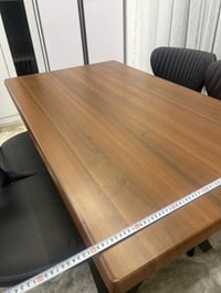 ميز وكراسي • طاولة طعام • رحيم اوا