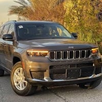 جيب لاريدو 7 2023 راكب محرك : V6. 3.6L ماشية: 5000 المواصفات : * دفع ر...