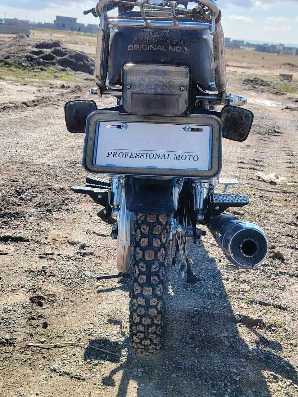 سلام عليكم موطور للبيع سافان موديل 24محرك مامفتوح كلو شركه منفيس موجود السعر650وبي مجال الاستفسار تصل ***********
