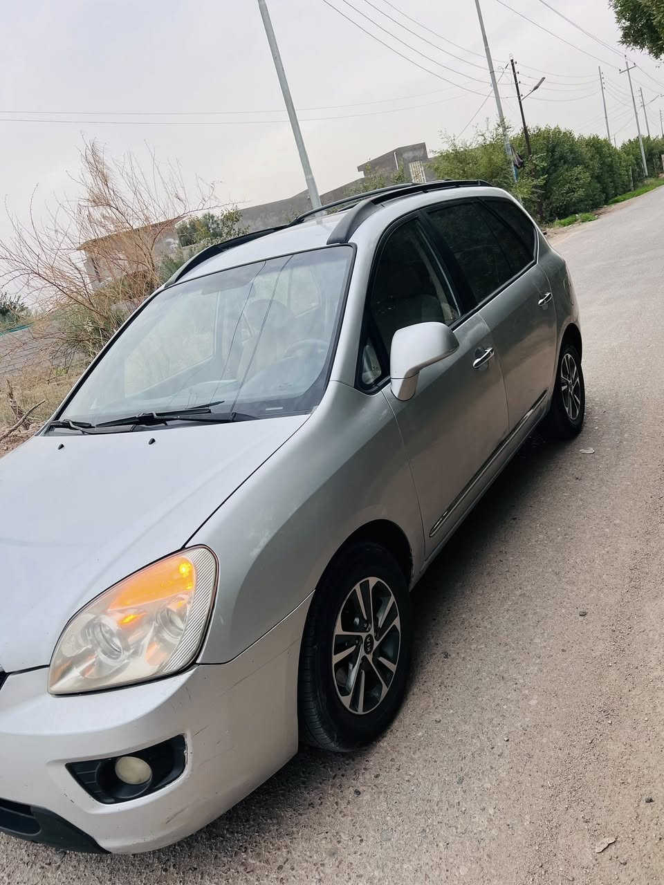 سياره كيه كارنز سبع راكب 2008 بصره مكينه 2000دوش محرك جديد حداده تبريد تدفئه جاهزه السياره السنويه الـ2029 قطعتين صبغ فقط باب وجاملغ امامي اثر جراد بني رامه والباقي مكفول شرط الفحص مكان السياره بصره_القرنه رقم الهاتف ***********
