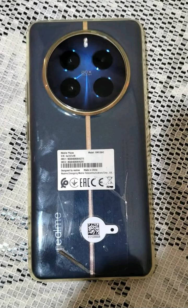 Realme 12 Pro 5G
ذاكره 512
رام 12
بطاريه 5000
ملحقات كامله 
الجهاز ما مفتوح ولا مبدل بي اي شي
السعر 300 وبي مجال قليل
مكاني موصل الايسر الاربجيه قرب جامع البديع 
شراي اتواصل ع الواتساب فقط ماسنجر ماعندي

***********
