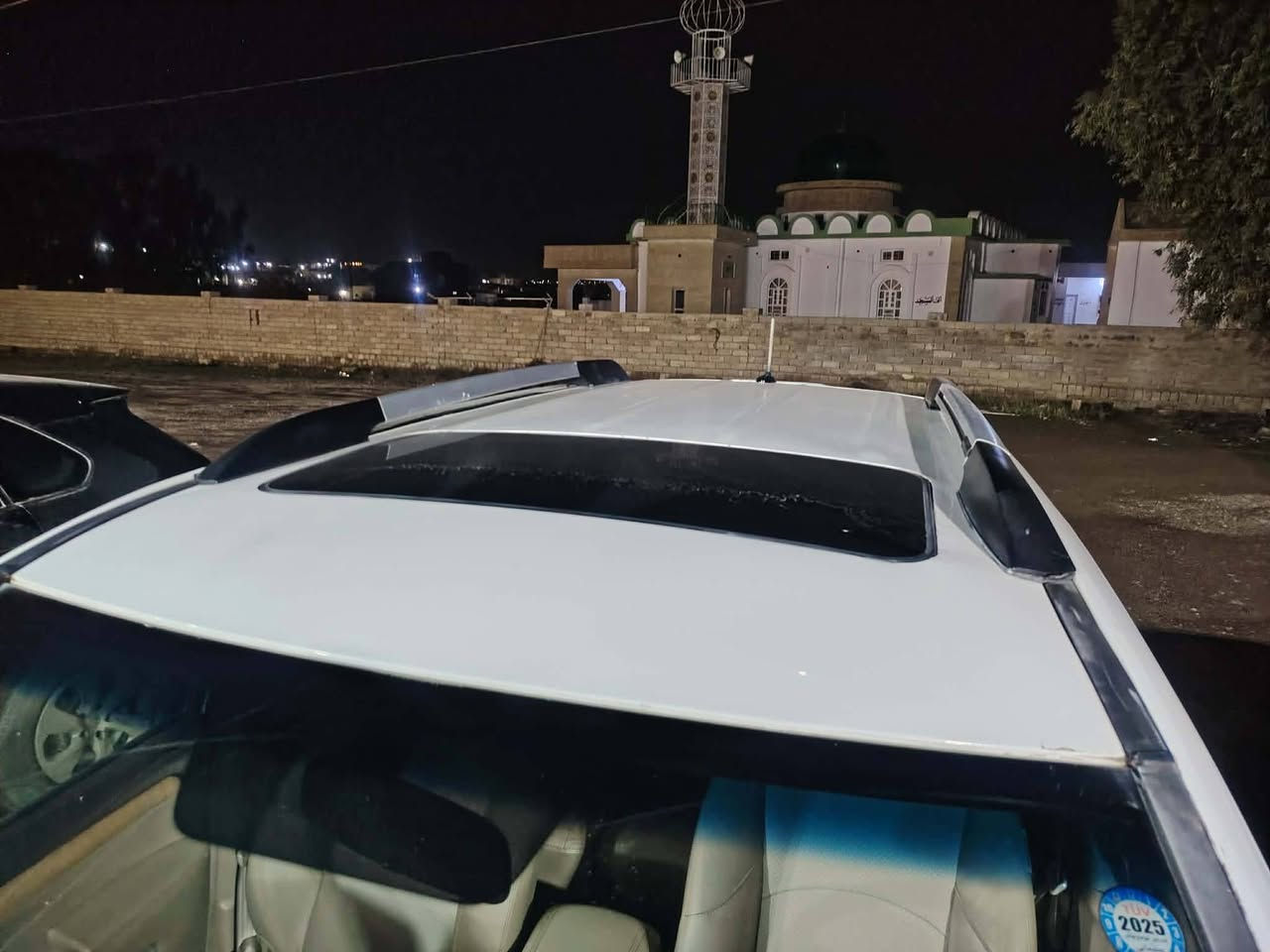 سلام عليكم للبيع مهافي موديل 2014 خليجي سيارا فول موصفات بصمه فول الفول سيارا جهزا ما يعوزها برغي صبغ عام ابيع رقم وهزه كلو جديد سعر 119 وهذا رقم *********** يرهم مراوس
