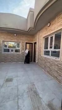 بيت للإيجار • الملايين الثانية • قرب جامع العادل