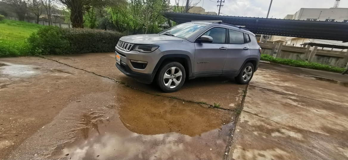 جێب کۆمباس مۆدێل2018 گێڕ و مەکینەی بەشەرت چوار پارچەی کلێرە بێ ناوگرتن دەعم و لێدانی نیە سەنەوی تازە تەواو بووە بەناوی خۆمانە تازە پێشی توند کرایتەوە هیچ مەسروفی نیە گشتی بەشەرت كويسينجاك, أربيل


**إذا كنت صاحب هذا الإعلان وتريد حذفه لأي سبب، رجاءا أرسل رسالة إلى الدعم الفني**