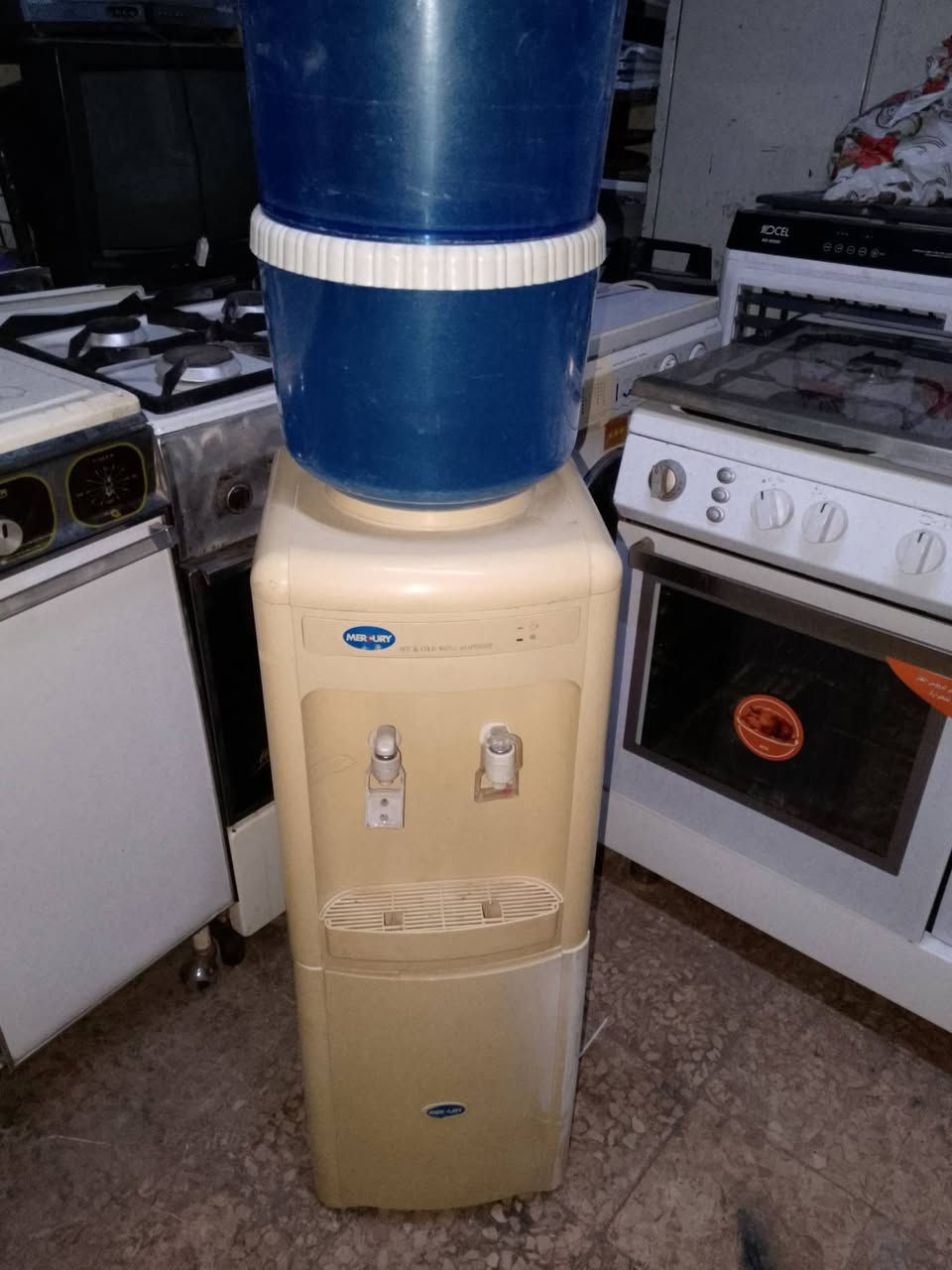 للبيع  كلر مي حامي بارد مثل الذهب سعر 350 هذا التجريب موجود زاهره الجديد جامع الرضا بجانب مدرسه بستان الدور تواصل على الرقم 0954351055او0932218327


**إذا كنت صاحب هذا الإعلان وتريد حذفه لأي سبب، رجاءا أرسل رسالة إلى الدعم الفني**