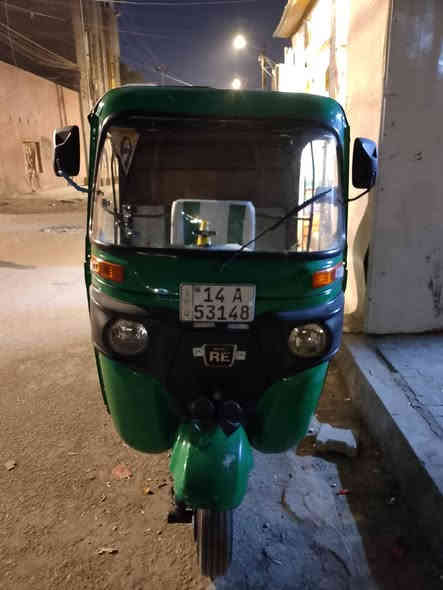 سلام عليكم تكتك باجات للبيع موديل 2021 بشهر 11 وبيه صفحه مبدله تايراته جدد لمكينه بس مره وحده مجفته فقط وسعره 6500 وبيه مجال شي قليل مكاني بصره حي الحسين ***********
