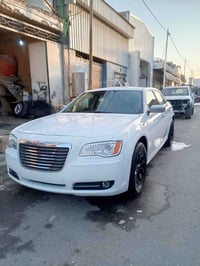 كرايسلر ٣٠٠ • ٢٠١٢ • وارد كندي