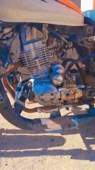 ستوته للبيع اوراق موديل 18 ستوته نظيفه كهربائيات كلها شغاله مكاني تنومه الصالحيه سعر 1,000 وبيها مجال الرقم راسلني واتساب ***********
