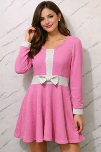 فستان بناتي • وردي • مقاس ٣٦