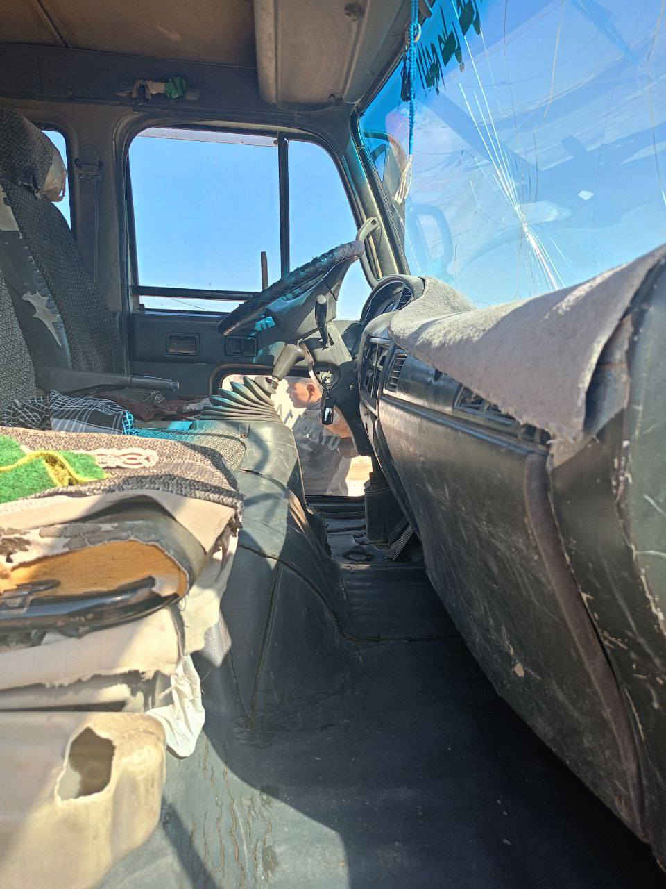 سيارة قلاب4طن البيع لاتصال على هاذة الرقم ***********
