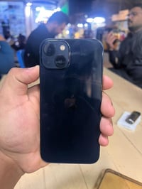 ايفون 13 عادي بطاريه 87 ذاكره 128 نضافه 90% السعر 450بي مجال للأستفتار...