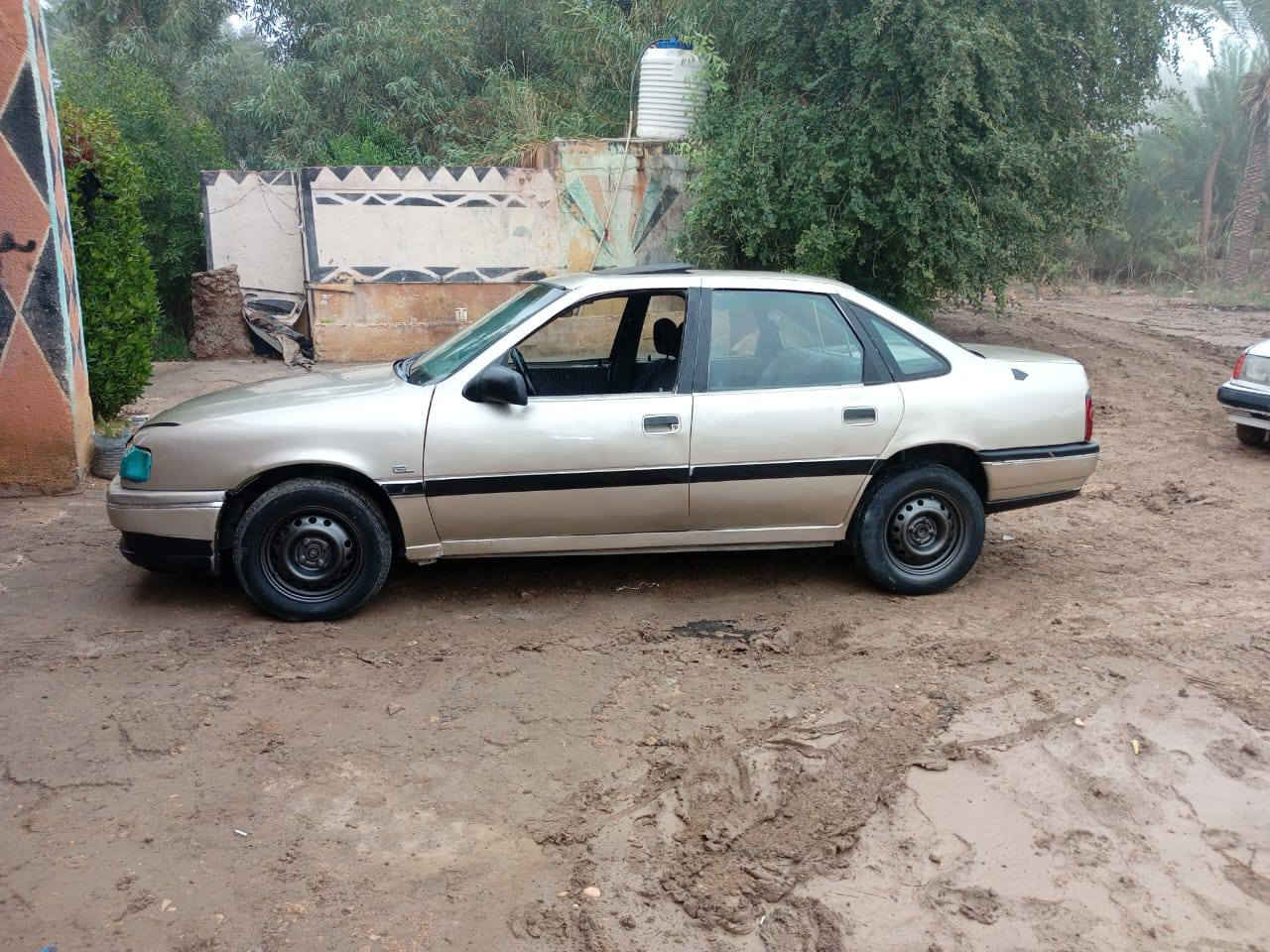 وبل فكتره 92لبيع محرك الفين بيه تبخيرالسعر25وبيه مجال رقم المبايل***********
