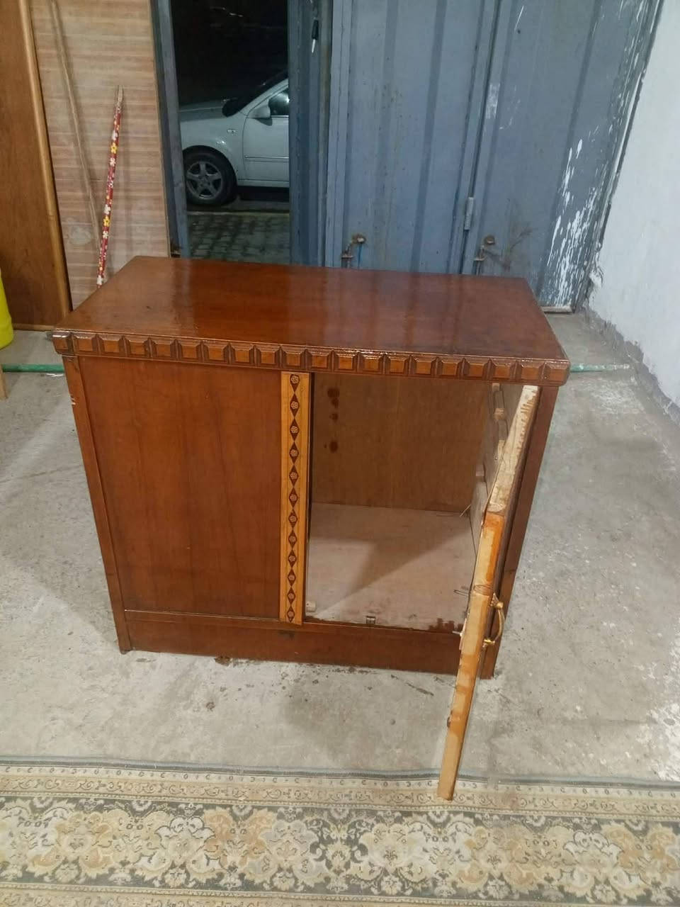 35جزامه اوكوكدي يفيد للخزن الكتب للاغراض كلشي يفيدصاج داخل وخارج بغداد الحسينيه مال الراشديه وعندي توصيل ***********
