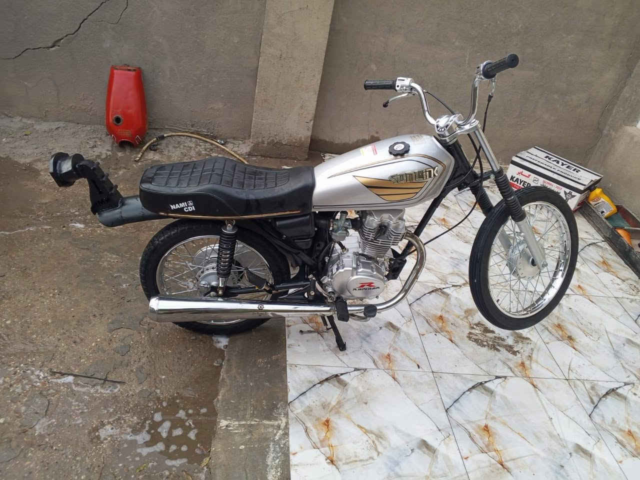 يابه السلام عليكم دراجه للبيع تعمير 2026 مال جناي ما متعوبه شاصي ارشه 14اوراق ستنساخ  احله من الصوره مفتوحه مره وحده بس مبدل ولفات فقط فصله ع الدقايق تجي وتشوف بعينك وصوره مال اليوم مو قديمات سعر 650وبيه مجال +مكلف بنشر وهذه رقم راعي الدراجه  ***********
