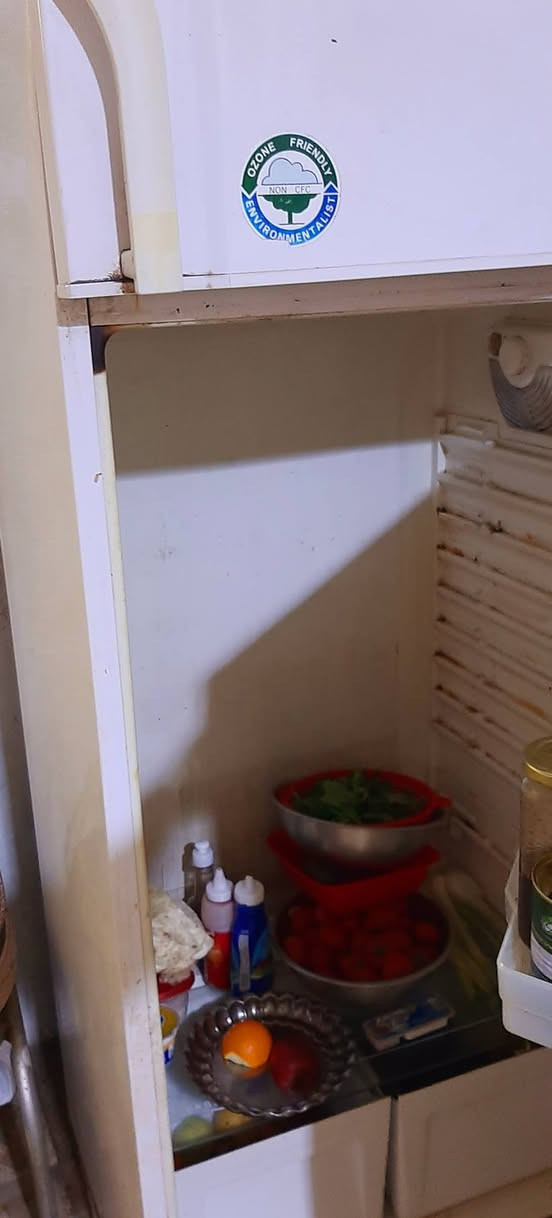 ثلاجة فستل ١٦ قدم شرط التجميد وكما في التصوير .
السعر ١٠٠
العنوان / البصرة 
الاتصال / ماسنجر


**إذا كنت صاحب هذا الإعلان وتريد حذفه لأي سبب، رجاءا أرسل رسالة إلى الدعم الفني**