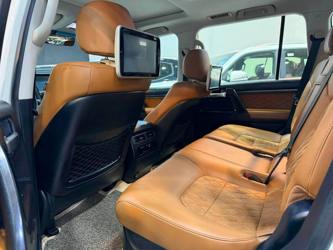 Land cruiser 2021 🎌 GXR 
لاندكروز 2021 🎌جي اكس ار 
فول ١/١ 
عداد المسافة 66000 k/m 
بحريني 🎌
📍بغداد  

￼⁨***********
