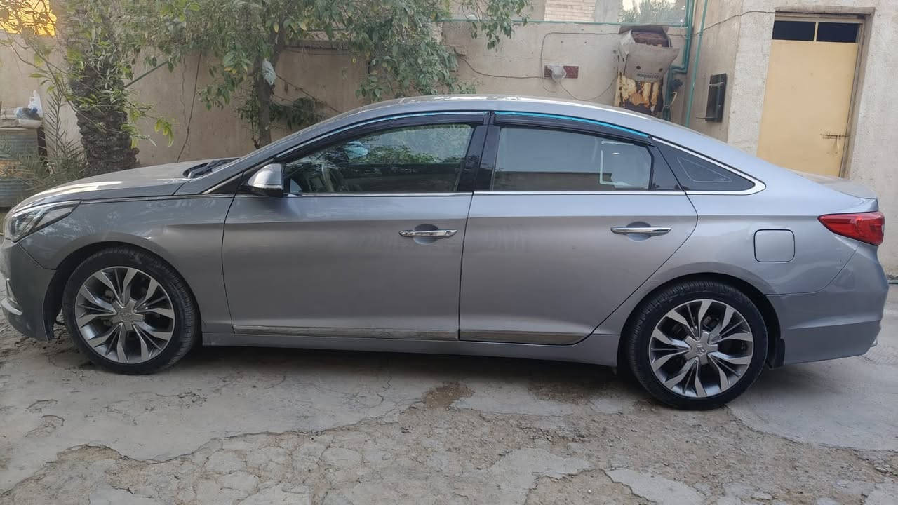 سوناتا خليجي 2017
رقم انكليزي نجف باسمي ثاني يوم اداورلك محرك 2400دوش    فول مواصفات ما عدى البصمه بانوراما لد قطعتين تبريد صاجي دواخل بيه جاملغ وبنيد مفتوحتان بس السعر 140 ورقه 
مكاني النجف الاشرف للاستفسار اتصل على ***********
