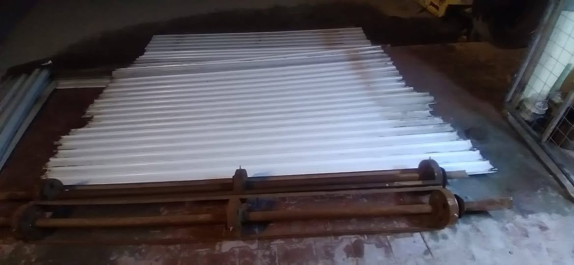 طابوق حراري للافران والمخابز والكور  الحديد  + كبنك محل  الطول ثلاثة متر وربع والعرض ثلاثة وعشرة سنتيم 
العنوان بصرة  حي الاصدقاء للاستفسار / ***********
