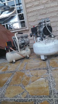 عندي ذن الكمبريسرات للبيع شغالات ماطور ملف نحاس وحساسات للستفسار..0776...