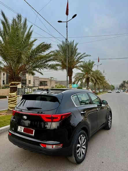 سعر بلاش 148
سبورتج 2017 وارد امريكي حادث جاملغ وباب 
وبيه لبنيد بي بكلير من امريكا بدون دواخل لغد شاصي كفاله 
موصفات EXفول موصفات 1/1خنك 
محرك 2400 جي دي اي 
بصمه ابواب وتشغيل وجنطه 
بنرما 
كشن جلد وكهرباء عدد 2 تدفئه تبريد كشنات 
ستيرن تدفئه 
تحكم ستيرن فول 
مري شفط ورادار مري 
رادار جانبي خلفي امامي 
جنطه كهرباء 
فور ويل 
تحديد مسار 
3 انضمه قياده 
ويل كروم 
حساس 
وبعد اكو هواي موصفات 
مكان سياره بغداد السيديه
***********
